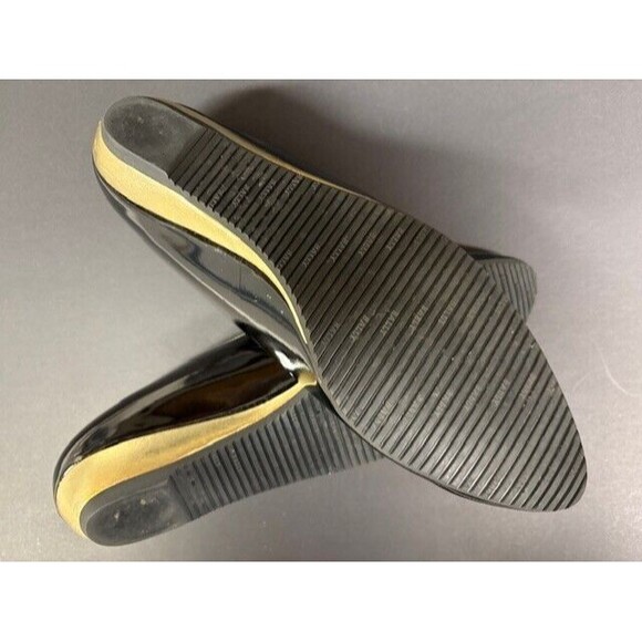 Bally Women's Patent Flats Black  Gold  SZ 9 N Luxury - Picture 4 of 16